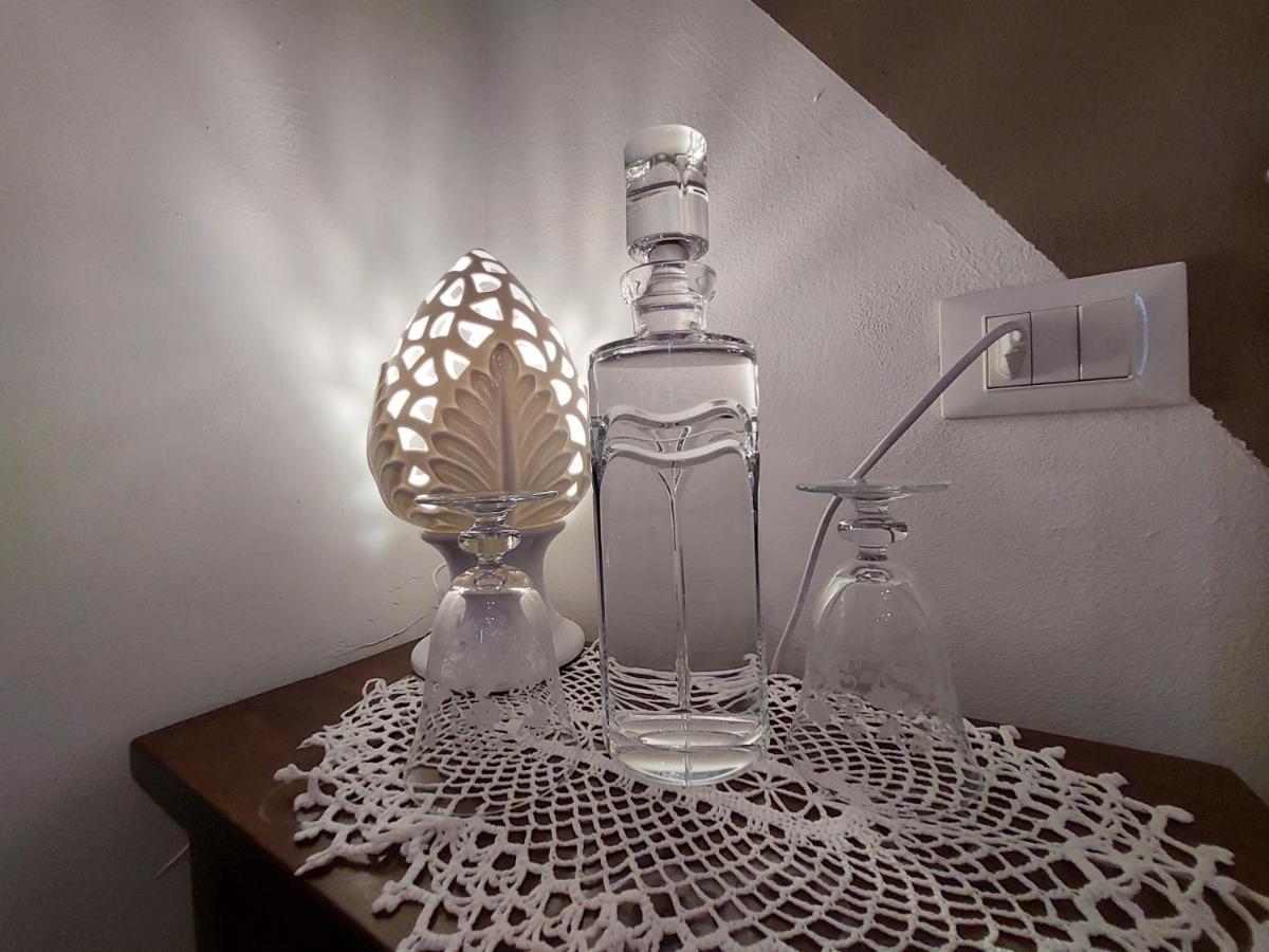 Garda Relais Antica Romelia Bed & Breakfast Монтикири Екстериор снимка