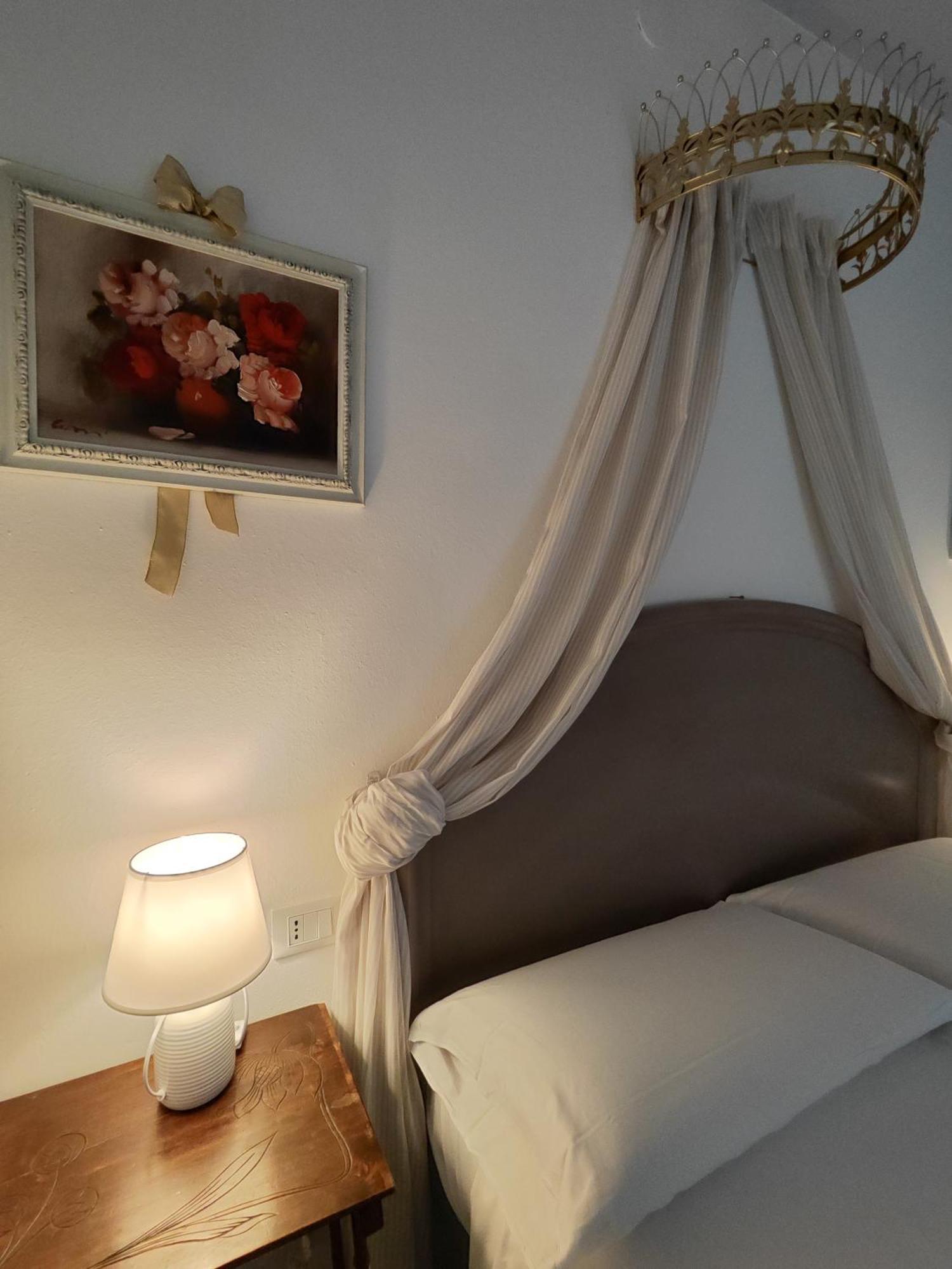 Garda Relais Antica Romelia Bed & Breakfast Монтикири Екстериор снимка