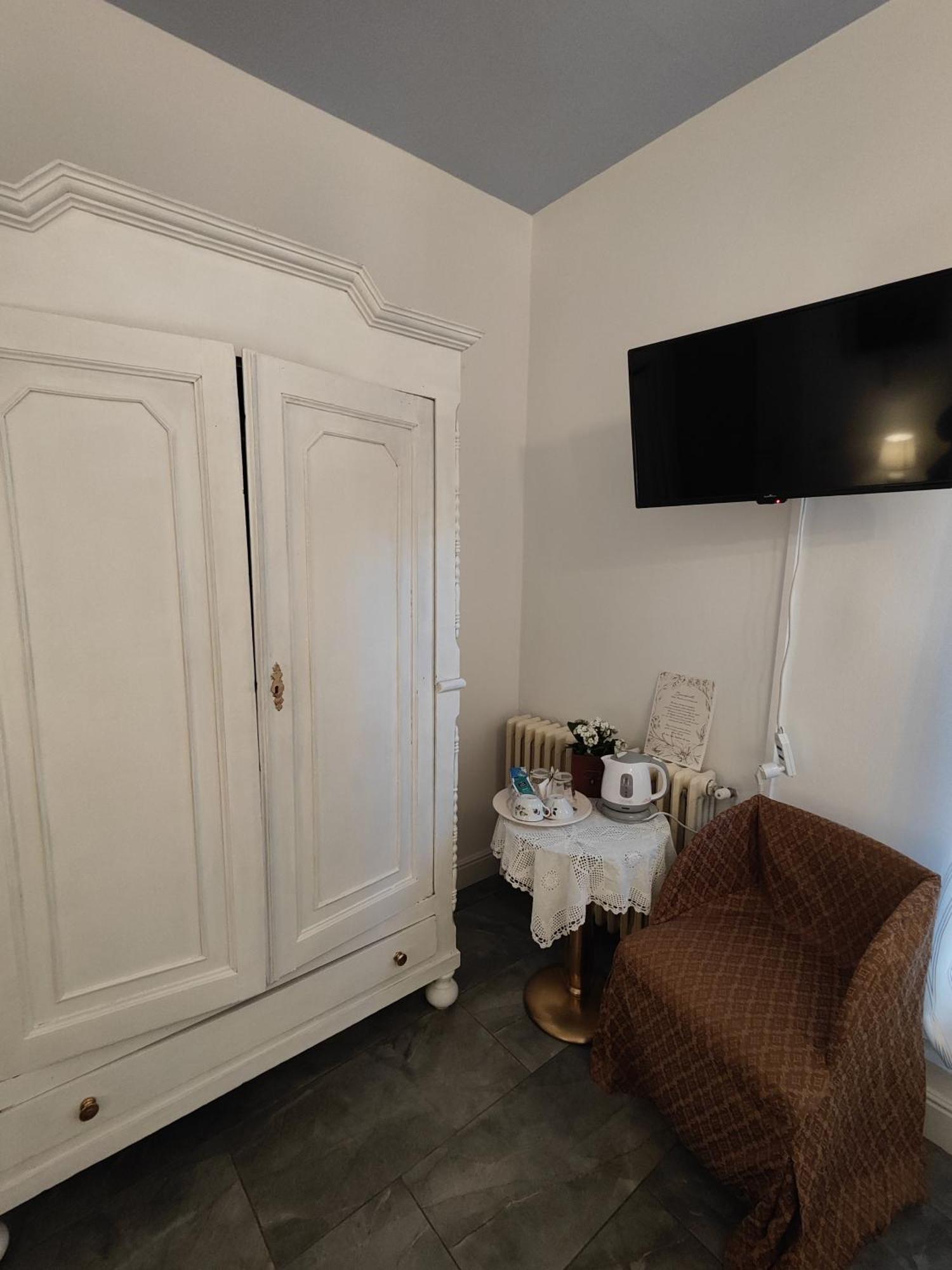 Garda Relais Antica Romelia Bed & Breakfast Монтикири Екстериор снимка