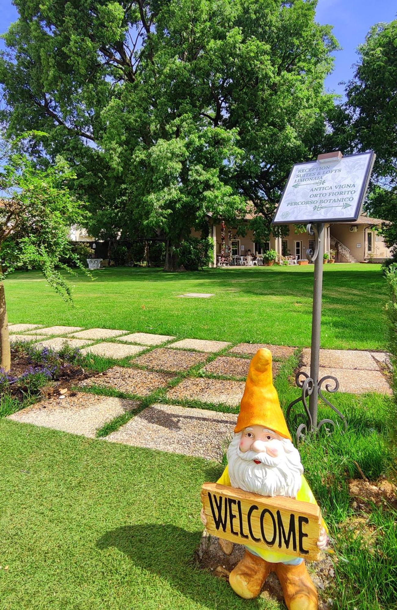 Garda Relais Antica Romelia Bed & Breakfast Монтикири Екстериор снимка