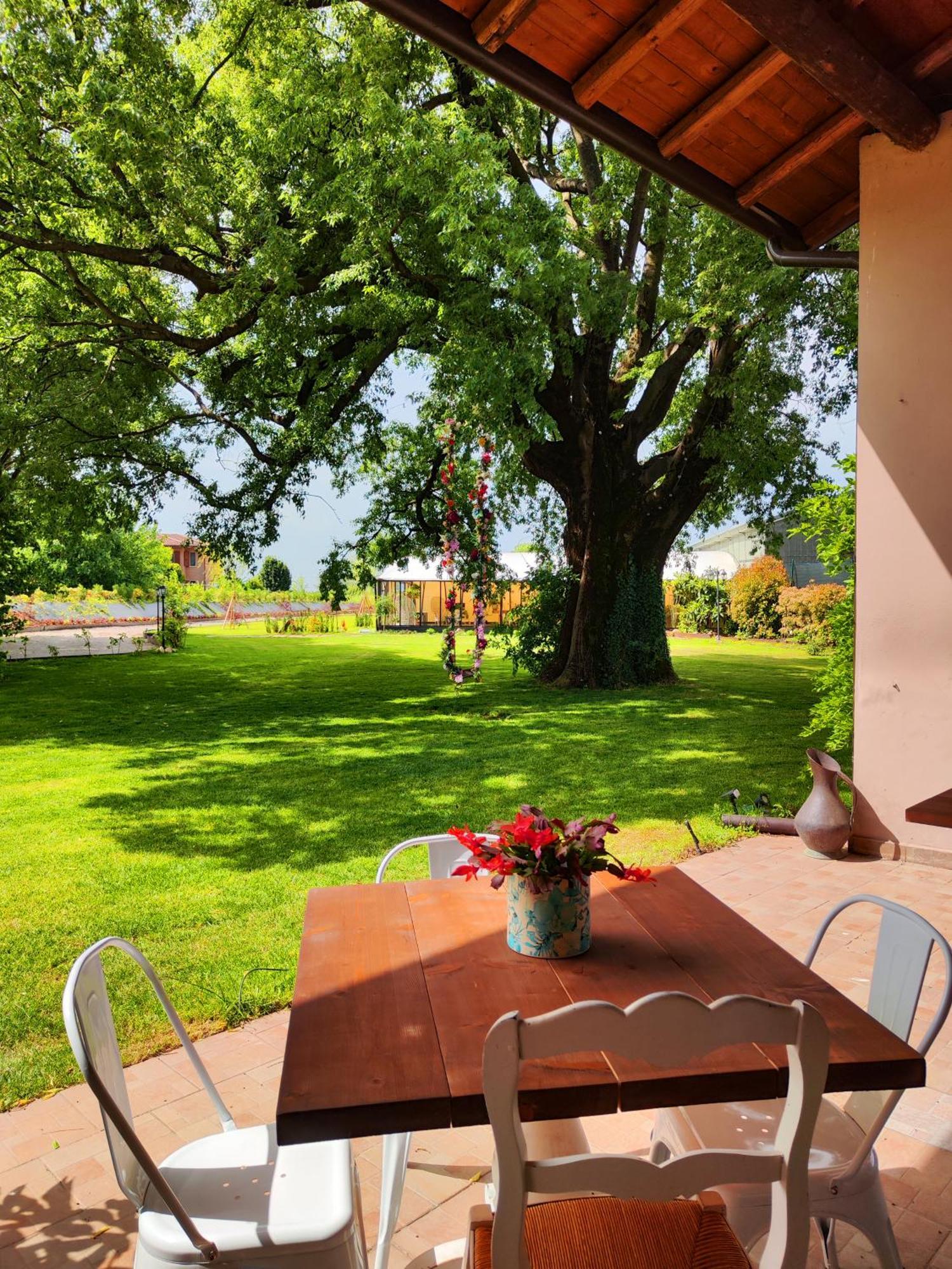 Garda Relais Antica Romelia Bed & Breakfast Монтикири Екстериор снимка