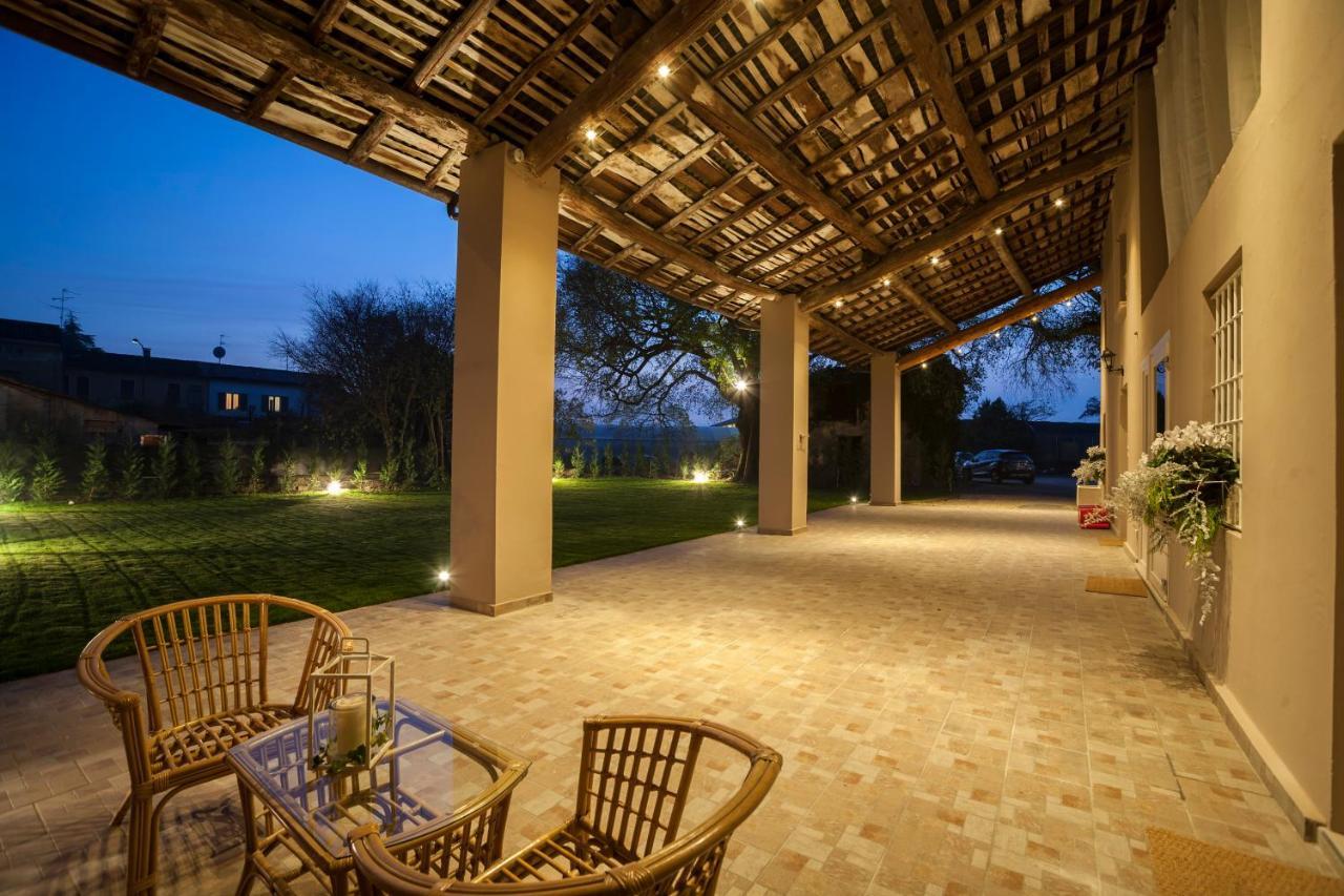 Garda Relais Antica Romelia Bed & Breakfast Монтикири Екстериор снимка